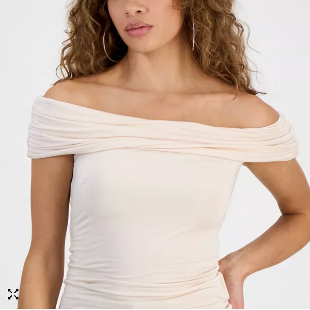 Guess Charlotte Off-Shoulder Top Size Small Brand New with Tags